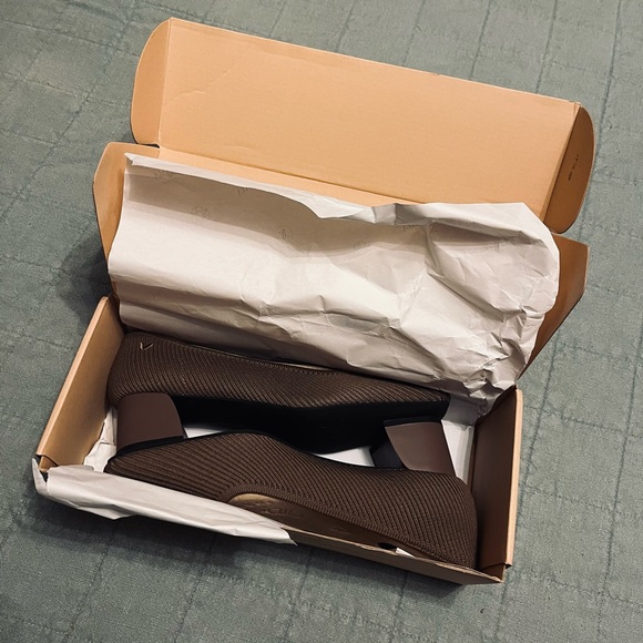 Vivaia Dark Brown Heels - Picture 1 of 6